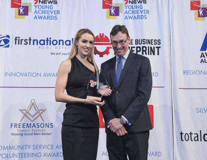 Our Founder, Iris Smit Wins The Western Australian Young Achiever Of The Year - Quick Flick 