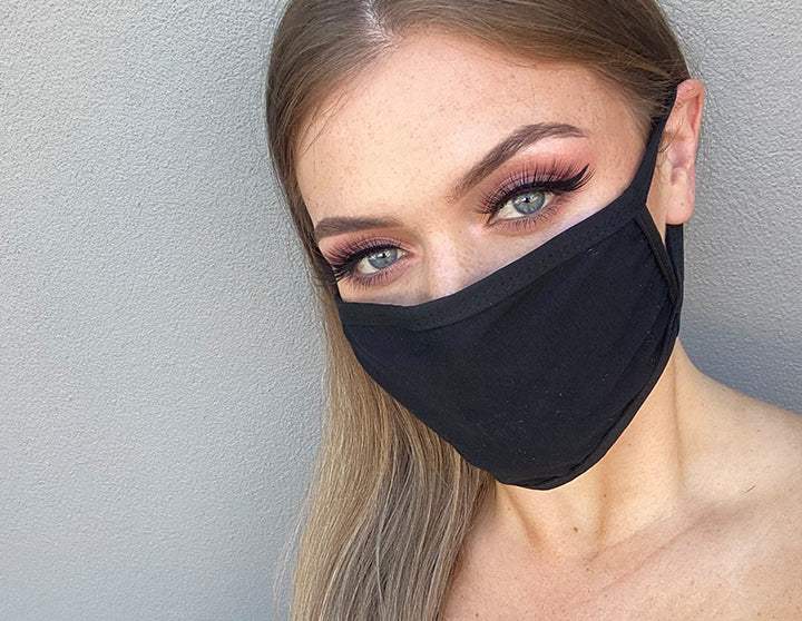Let's Get Grand: How To Pull Off Large False Lashes - Quick Flick 